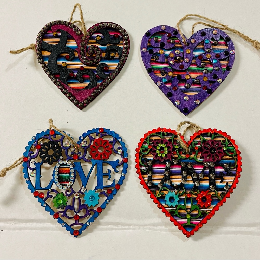 Heart wood Ornaments Handcrafted New set/4